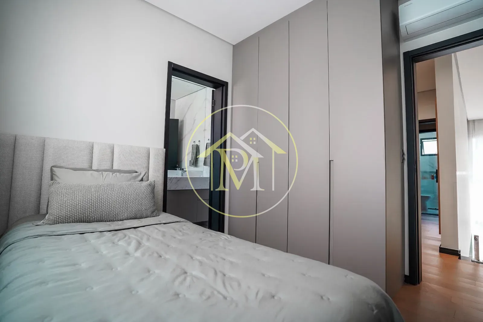 Casa, 4 quartos, 368 m² - Foto 35