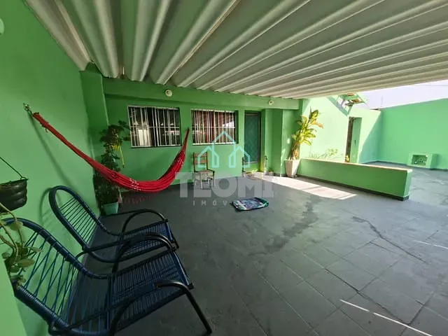 Casa com 280m² 2 quartos e 2 banheiros, à venda, no bairro Jardim das Monções em Taubaté