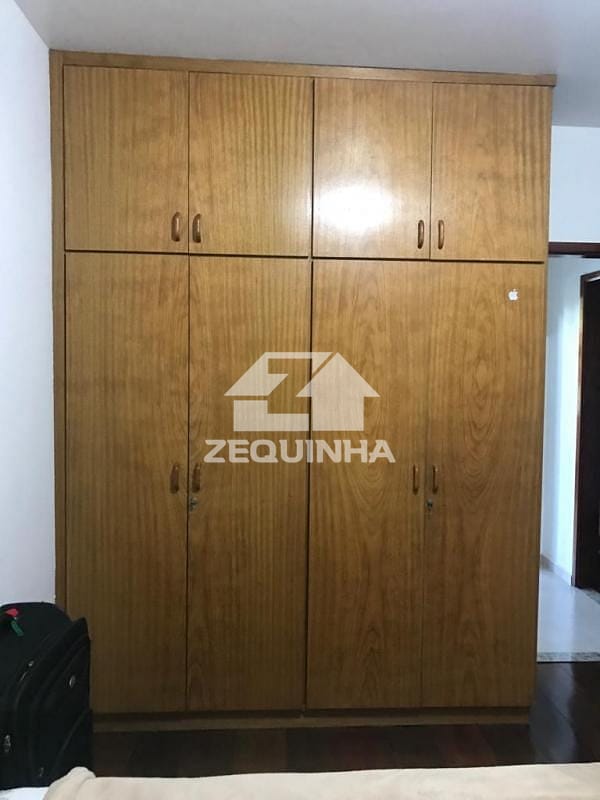Casa, 4 quartos, 409 m² - Foto 5