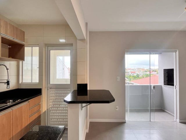 Casa com 56m² 2 quartos e 1 banheiro, à venda, no bairro Jardim Carvalho em Ponta Grossa