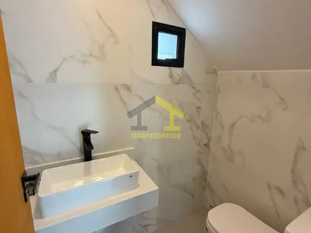 Casa com 392m² 3 quartos e 1 banheiro, à venda, no bairro Fazenda Santa Rosa em Itatiba