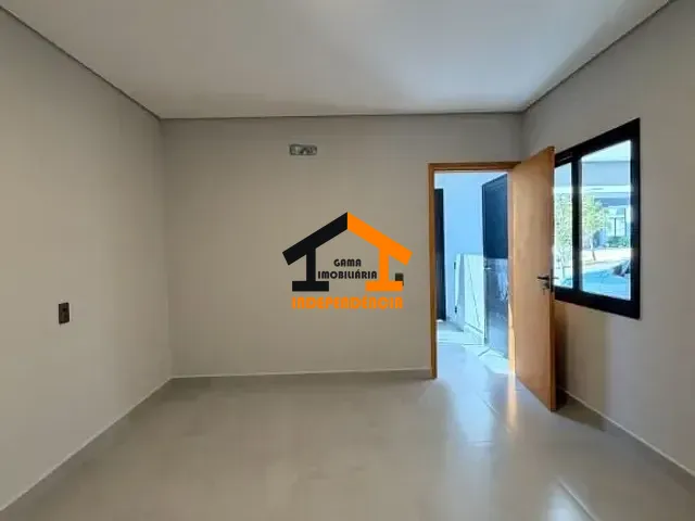Casa com 392m² 3 quartos e 1 banheiro, à venda, no bairro Fazenda Santa Rosa em Itatiba