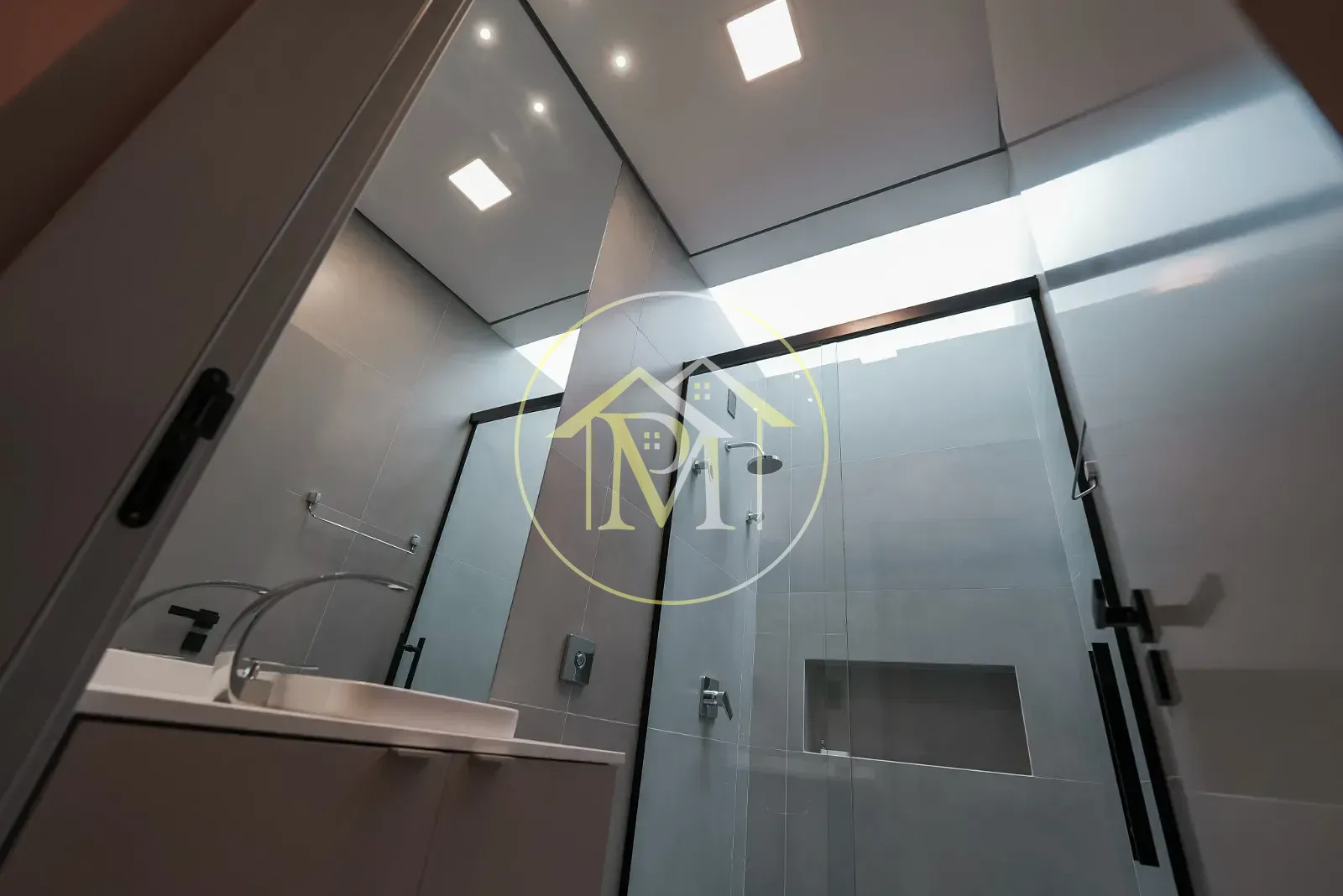 Casa, 4 quartos, 265 m² - Foto 47