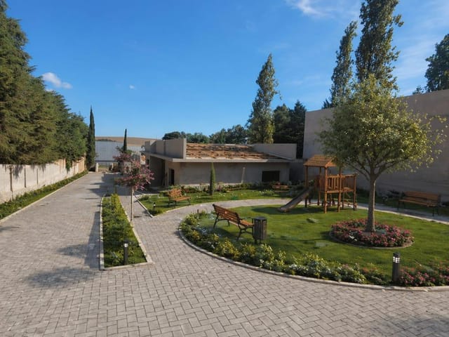 Casa com 100m² 2 quartos e 1 banheiro, à venda, no bairro Contorno em Ponta Grossa