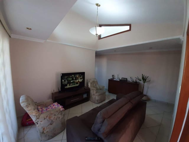 Casa com 159m² 4 quartos e 3 banheiros, à venda, no bairro Santa Maria em São Caetano do Sul