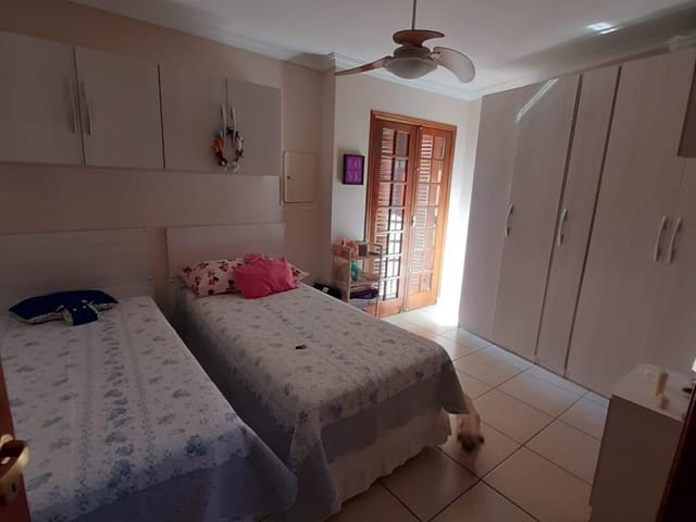 Casa com 159m² 4 quartos e 3 banheiros, à venda, no bairro Santa Maria em São Caetano do Sul