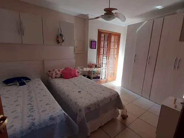 Casa com 159m² 4 quartos e 3 banheiros, à venda, no bairro Santa Maria em São Caetano do Sul