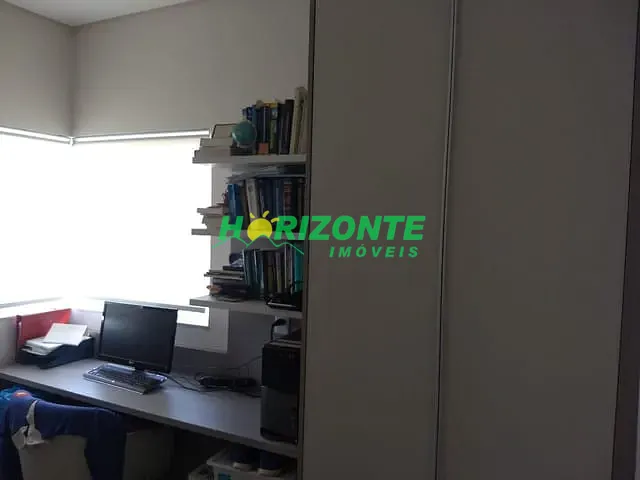 Casa com 250m² 4 quartos e 4 banheiros, à venda, no bairro Reserva do Vale em Caçapava