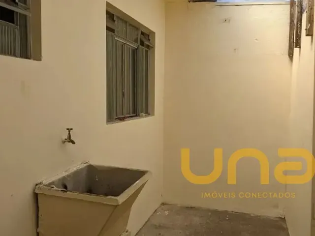 Casa 2 quartos e 1 banheiro, à venda, no bairro PINHEIRINHO em Curitiba