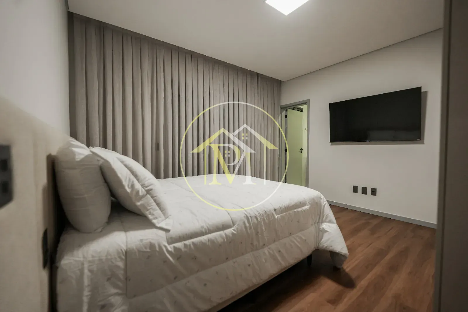 Casa, 4 quartos, 250 m² - Foto 17