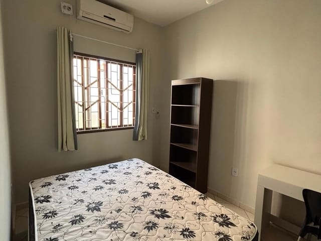 Casa 1 quarto e 1 banheiro, para alugar, no bairro Riviera Fluminense em Macaé