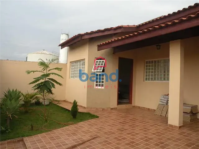 Casa com 250m², à venda, no bairro Residencial Jandira Diez Alcala em Porto Feliz