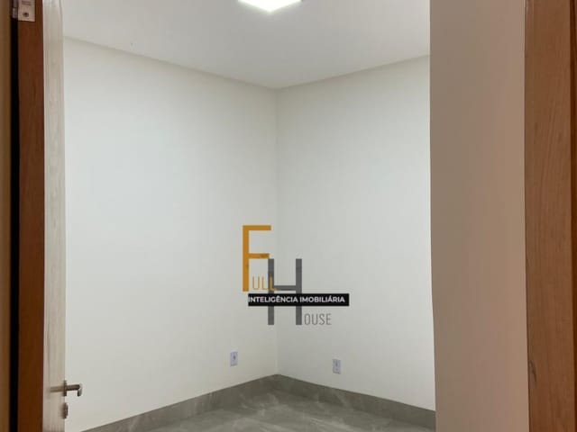 Casa com 196m² 3 quartos e 2 banheiros, à venda, no bairro Residencial Vereda dos Buritis em Goiânia