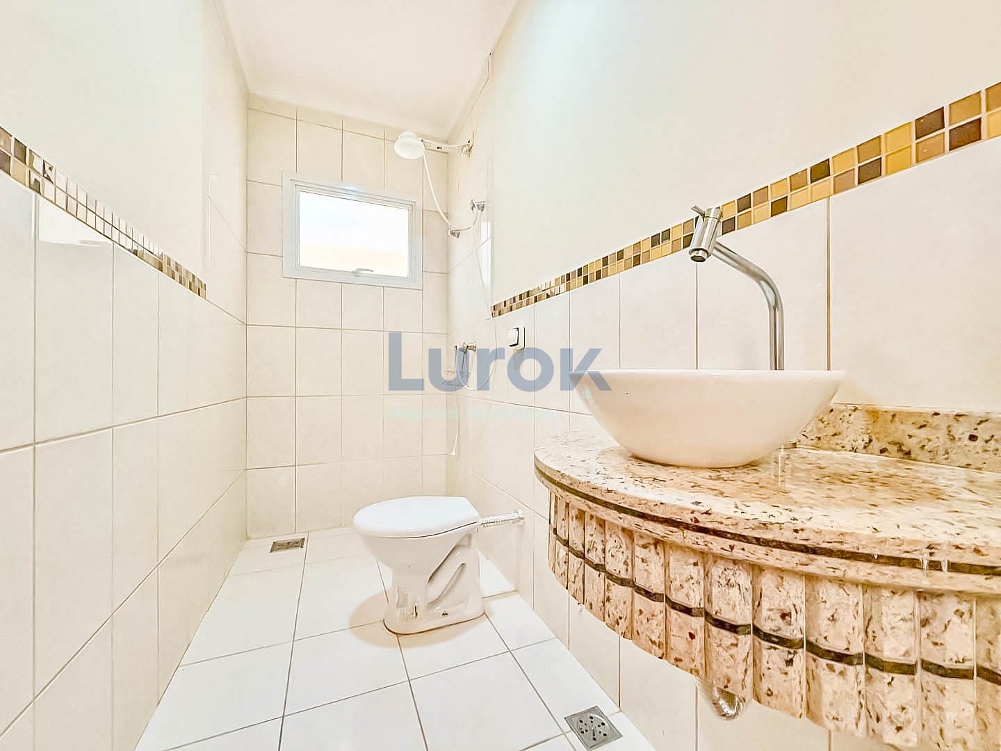 Casa, 3 quartos, 238 m² - Foto 8