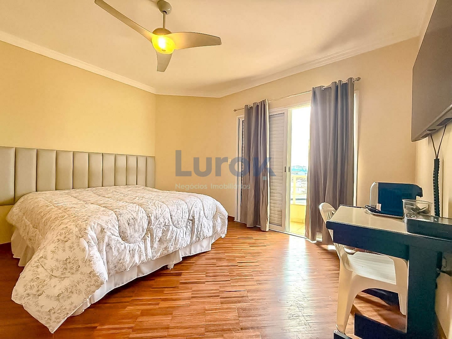 Casa, 3 quartos, 238 m² - Foto 14