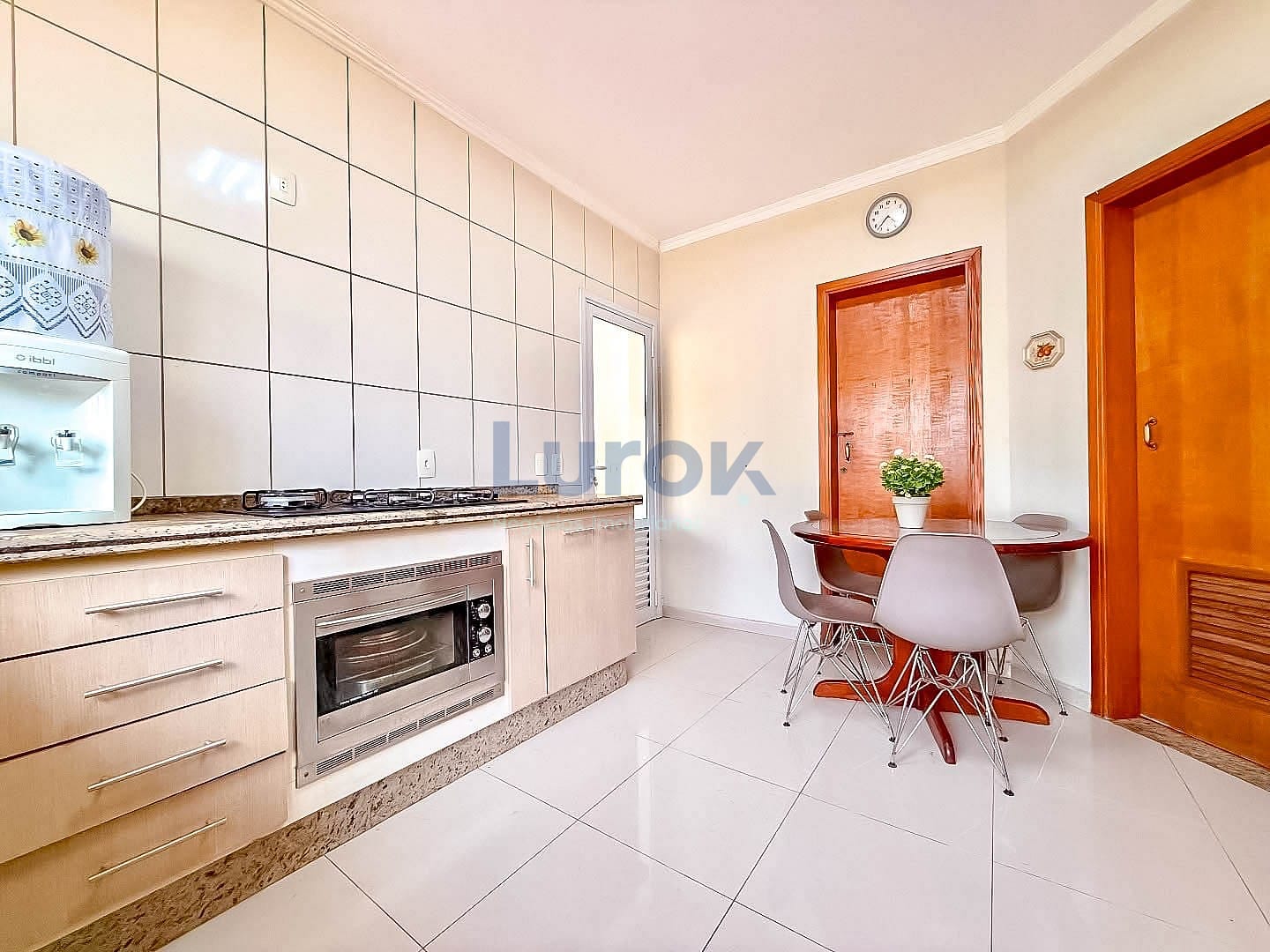 Casa, 3 quartos, 238 m² - Foto 9