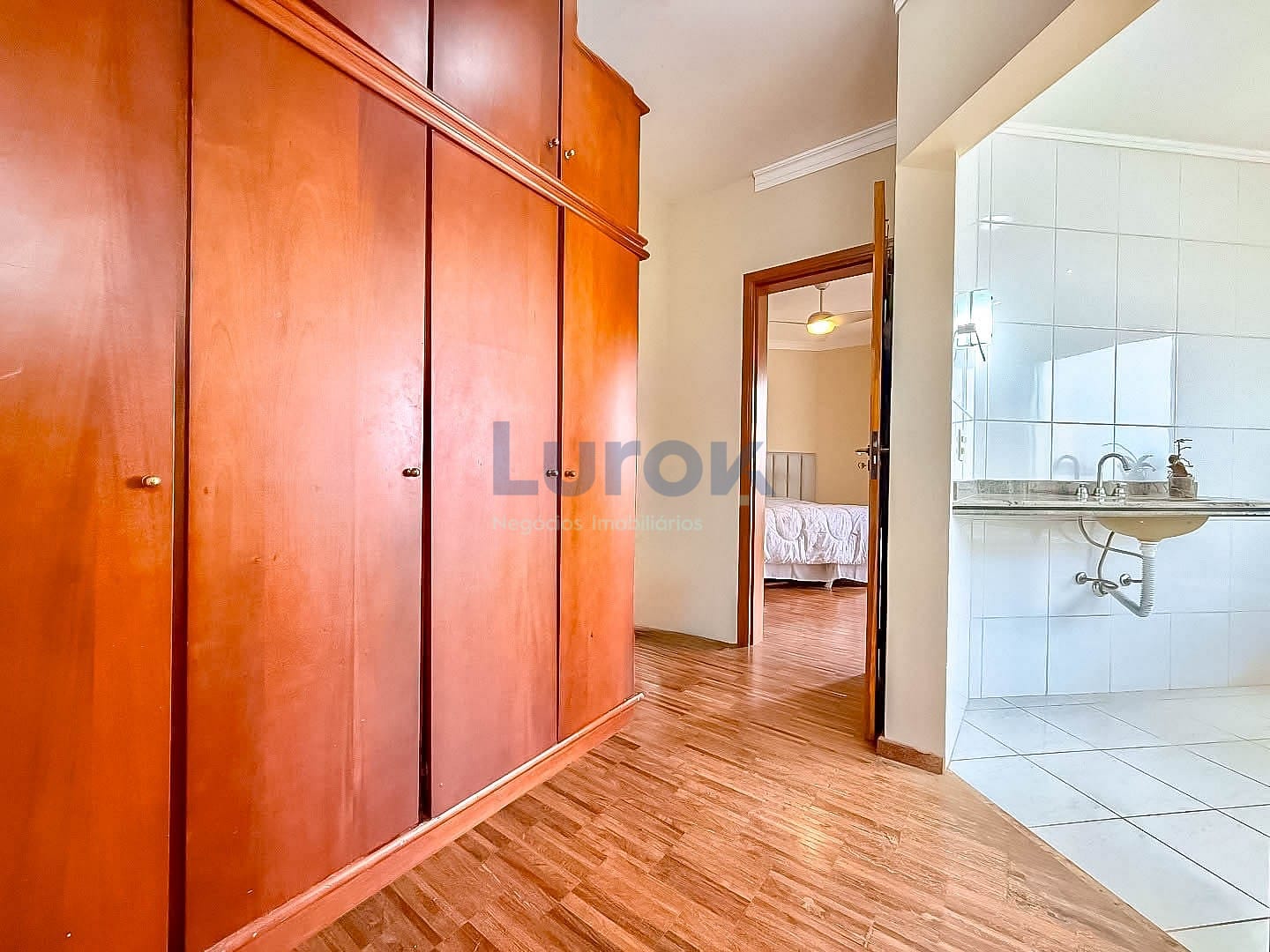 Casa, 3 quartos, 238 m² - Foto 16