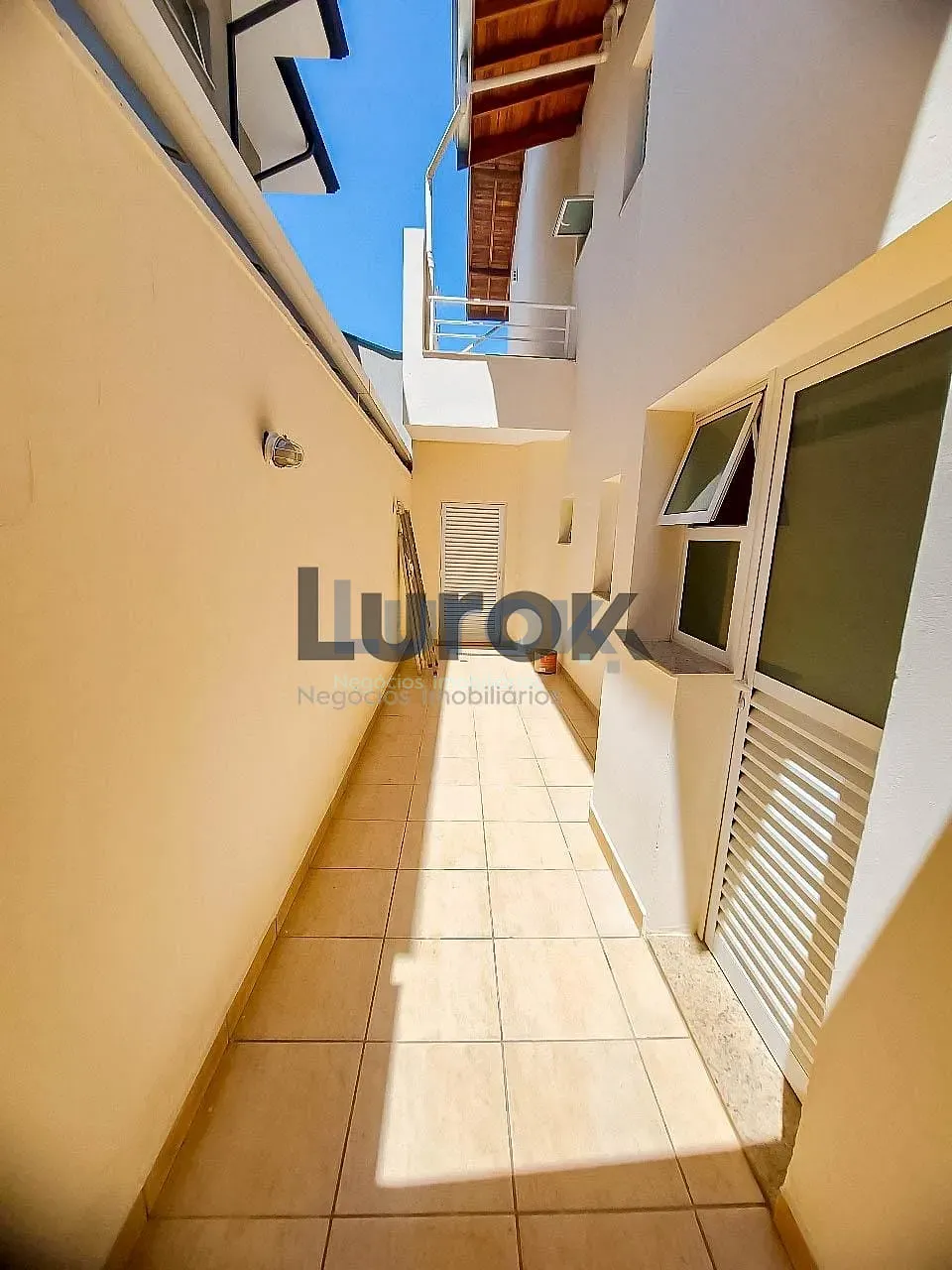 Casa, 3 quartos, 238 m² - Foto 12