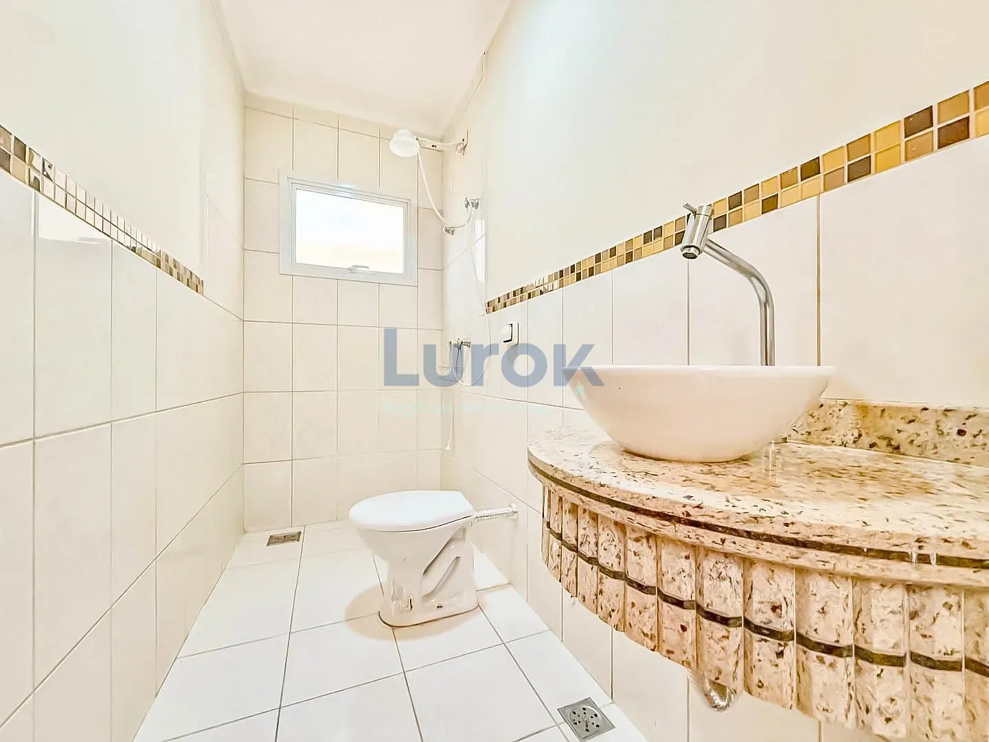 Casa, 3 quartos, 238 m² - Foto 8