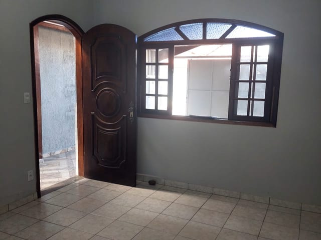 Foto do Casa - Casa para locação, Bela Vista, Pindamonhangaba, SP | Domus Inovação Imobiliária Ltda.Me.