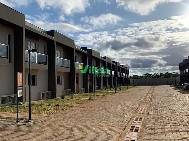 Casa com 65m² 2 quartos e 1 banheiro, à venda, no bairro Parque Santa Rosa em Suzano
