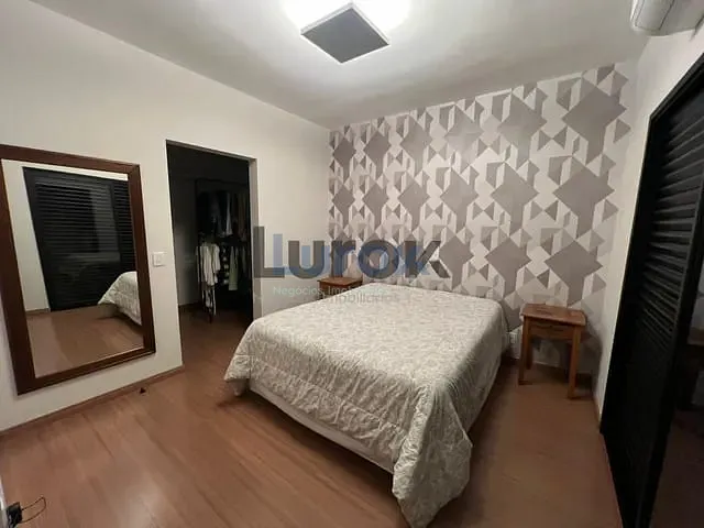 Casa com 341m² 3 quartos e 3 banheiros, à venda, no bairro Chácaras Alpina em Valinhos