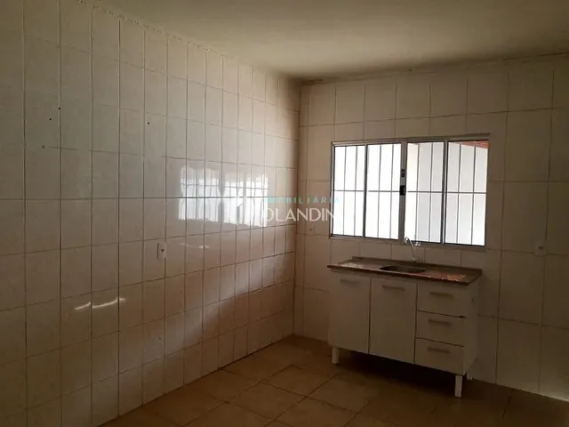 Casa com 200m² 1 quarto e 1 banheiro, para alugar, no bairro Jardim Bela Vista II em Artur Nogueira