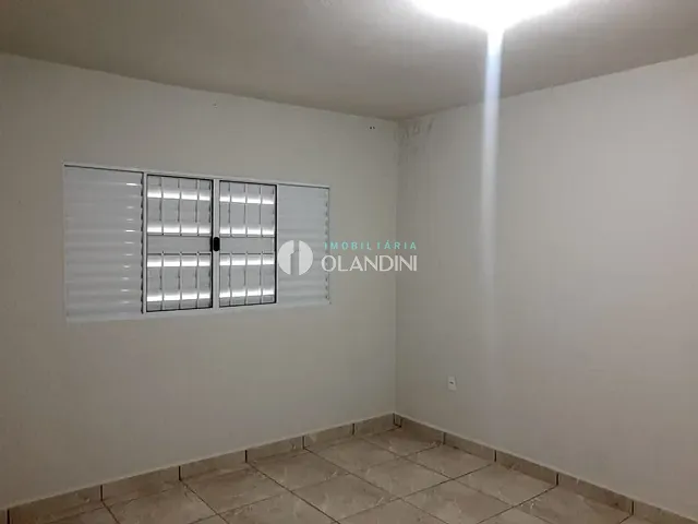 Casa com 200m² 1 quarto e 1 banheiro, para alugar, no bairro Jardim Bela Vista II em Artur Nogueira