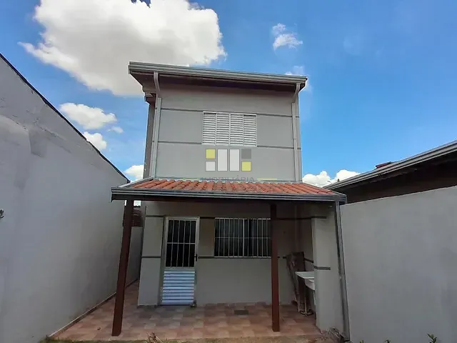 Casa 3 quartos e 2 banheiros, à venda, no bairro Parque Bandeirantes I (Nova Veneza) em Sumaré
