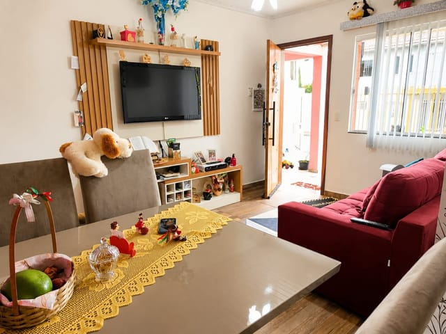 Casa com 62m² 2 quartos e 1 banheiro, à venda, no bairro Jardim Carvalho em Ponta Grossa