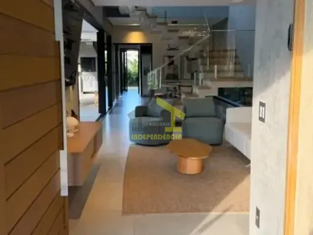 Casa com 525m² 3 quartos e 1 banheiro, à venda, no bairro Bairro da Posse em Itatiba