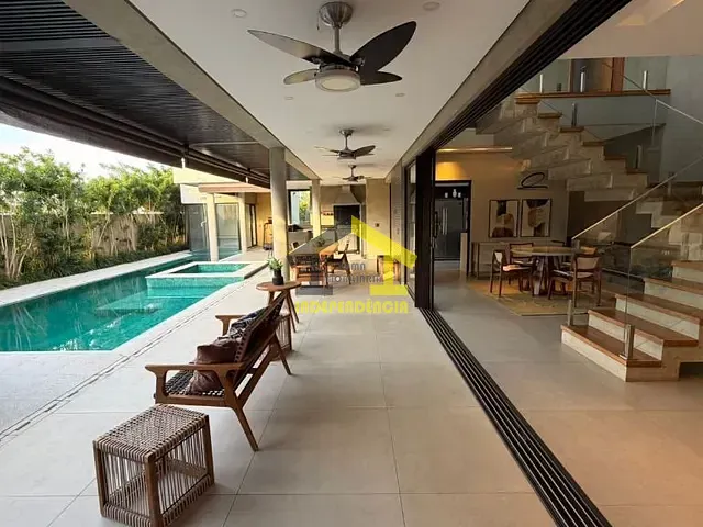 Casa com 525m² 3 quartos e 1 banheiro, à venda, no bairro Bairro da Posse em Itatiba