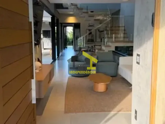 Casa com 525m² 3 quartos e 1 banheiro, à venda, no bairro Bairro da Posse em Itatiba