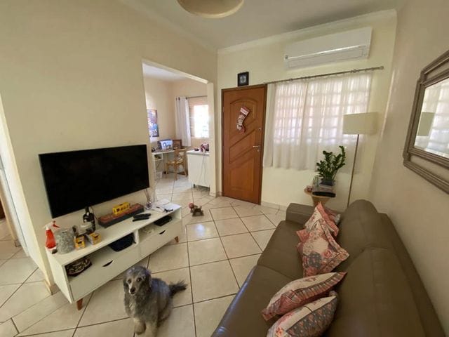Foto do Casa - Casa térrea à venda com 2 quartos sendo 1 suíte, 2 banheiros, 2 vagas, completa de armários, Condomínio Residencial Ipê, Santiago II, Londrina. | Guepardo Imob