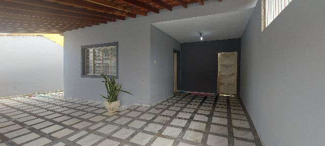 Casa com 250m² 4 quartos e 3 banheiros, à venda, no bairro Loteamento Residencial Andrade em Pindamonhangaba