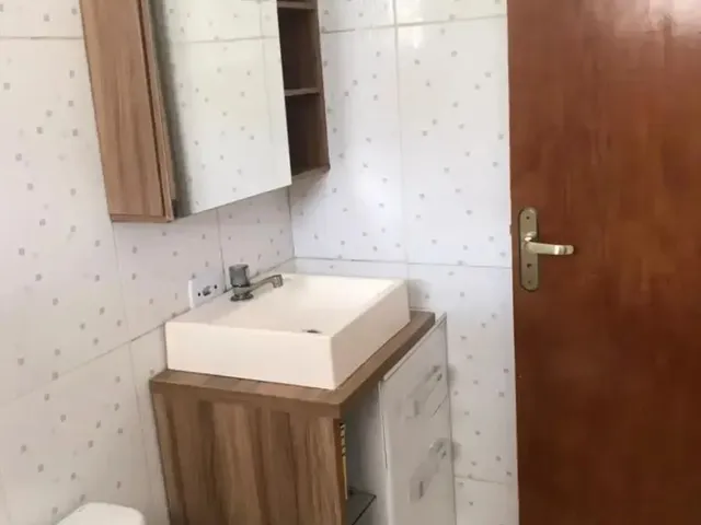 Casa com 147m² 2 quartos e 1 banheiro, à venda, no bairro Campo de Santana em Curitiba