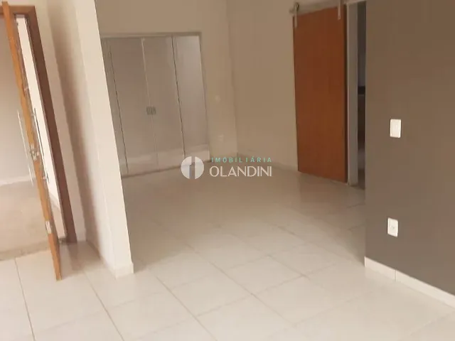 Casa com 418m² 3 quartos e 2 banheiros, à venda, no bairro Residencial das Orquídeas em Artur Nogueira