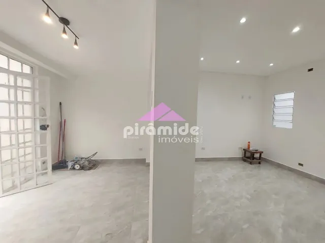 Casa com 250m² 1 quarto e 2 banheiros, para alugar, no bairro Jardim Paulista em São José Dos Campos