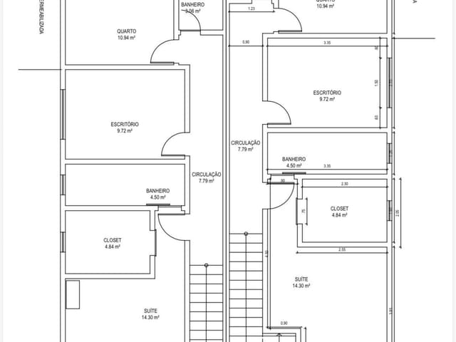 Casa 3 quartos e 2 banheiros, à venda, no bairro Glória em Macaé