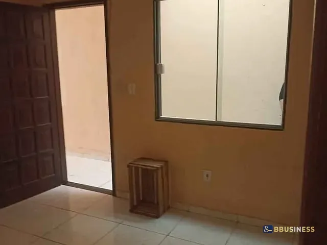 Casa 1 quarto e 1 banheiro, à venda, no bairro Centro em Campos dos Goytacazes