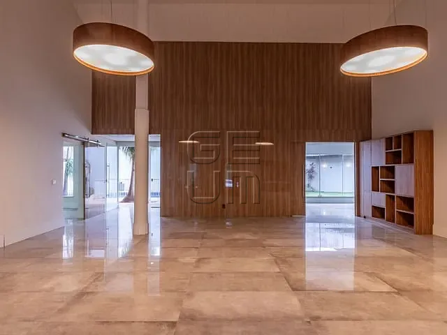 Casa com 1200m² 5 quartos e 6 banheiros, à venda, no bairro Jardim São Jorge em Londrina