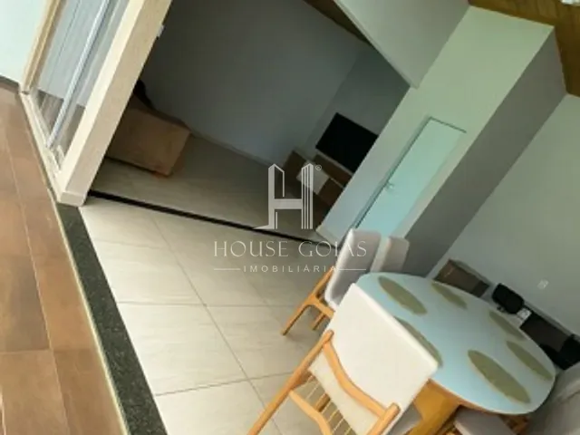 Casa com 400m² 3 quartos e 3 banheiros, à venda, no bairro Parque Oeste Industrial em Goiânia