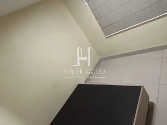 Casa com 400m² 3 quartos e 3 banheiros, à venda, no bairro Parque Oeste Industrial em Goiânia