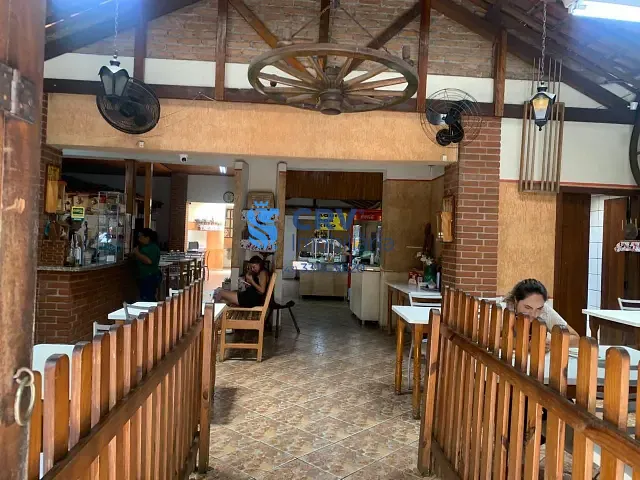 Casa com 582m², à venda, no bairro Jardim Londrilar em Londrina