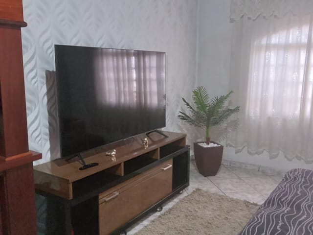 Casa com 267m² 3 quartos e 1 banheiro, à venda, no bairro Santana em Pindamonhangaba
