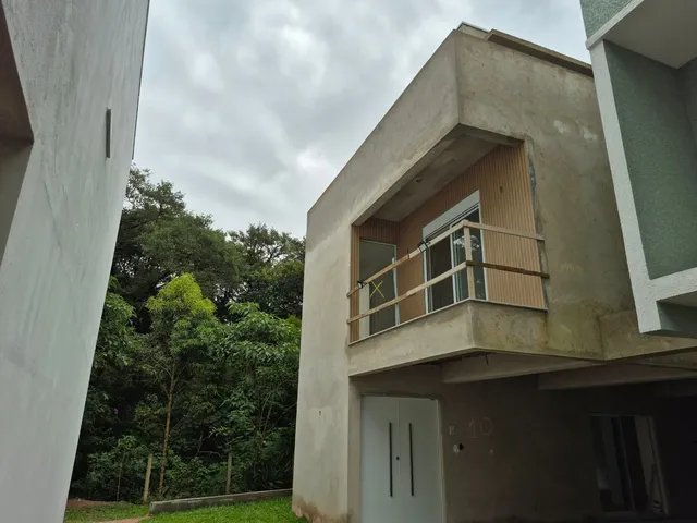 Casa 4 quartos e 5 banheiros, à venda, no bairro Santa Felicidade em Curitiba