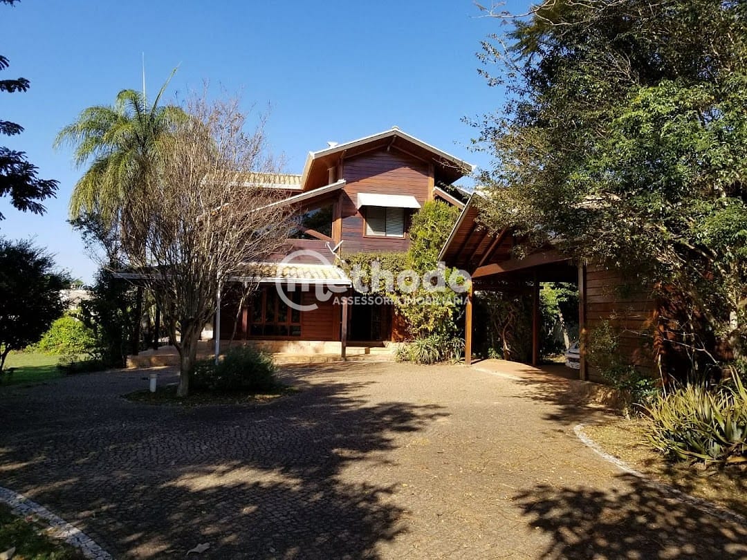 Casa, 5 quartos, 294 m² - Foto 1