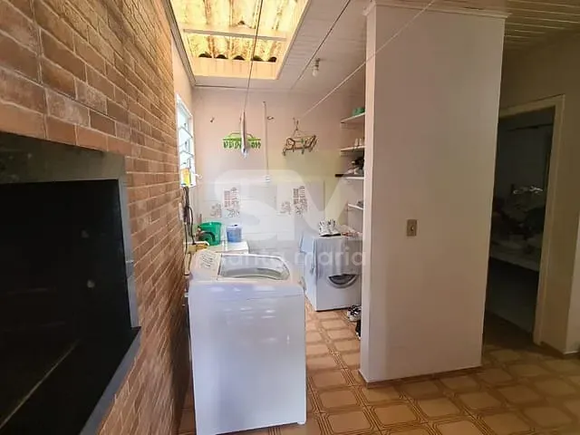 Casa com 420m² 3 quartos e 2 banheiros, à venda, no bairro Jardim América em Chapecó