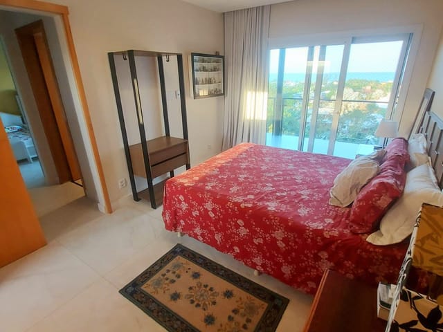 Casa 5 quartos e 5 banheiros, à venda, no bairro Mar do Norte em Rio das Ostras