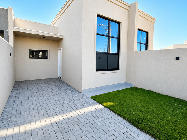 Casa com 80m² 2 quartos e 2 banheiros, à venda, no bairro Uvaranas em Ponta Grossa